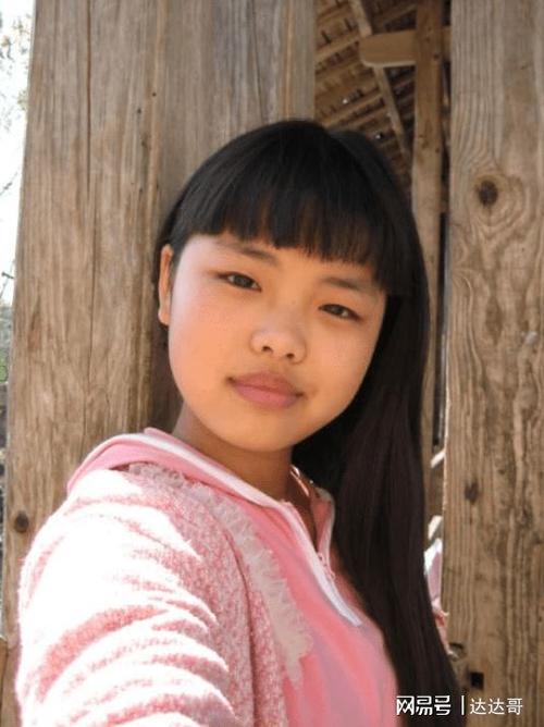 演员李小燕,黑洞李小燕扮演者(电影演员李小燕照片) 演员李小燕,黑洞李小燕扮演者(电影演员李小燕照片)