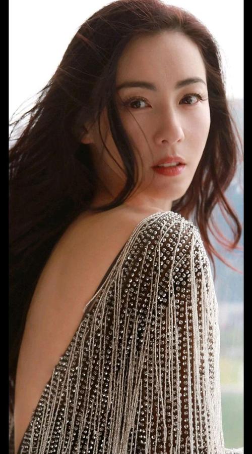 混血女明星,娱乐圈的混血儿明星(娱乐圈中混血女明星) 混血女明星,娱乐圈的混血儿明星(娱乐圈中混血女明星)