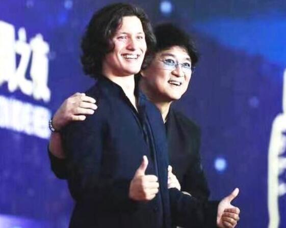 明星的混血孩子，混血儿童星(明星的混血宝宝)