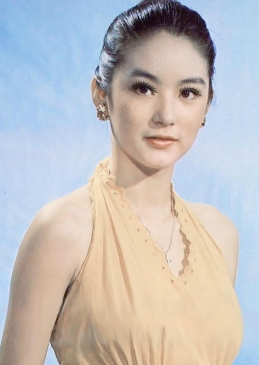 京城四少之一的秦奋他家干什么的(与秦奋齐名的魔都四少)