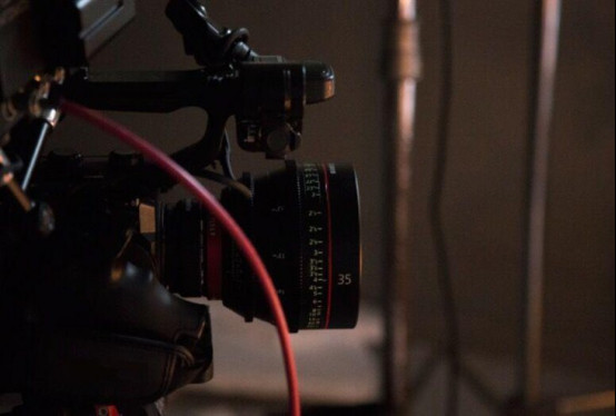 电影摄影师工资多少?中国知名的电影摄影师(著名摄影师收入) 电影摄影师工资多少?中国知名的电影摄影师(著名摄影师收入)