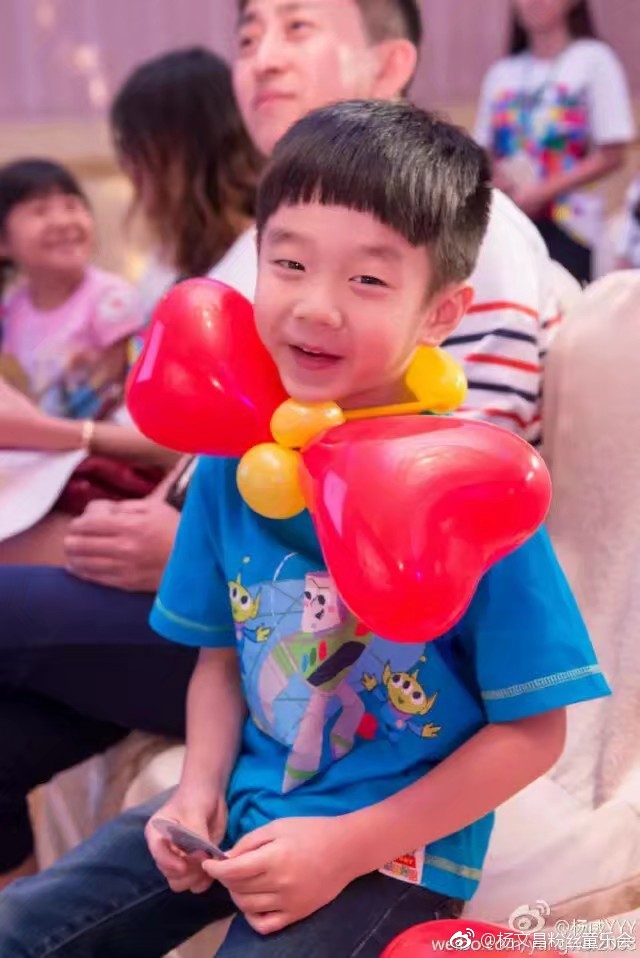 杨文昌现在的样子照片(文昌长什么样子) 杨文昌现在的样子照片(文昌长什么样子)