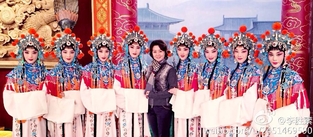 李胜素为什么不出场不怎么露面了 李胜素为什么不出场不怎么露面了