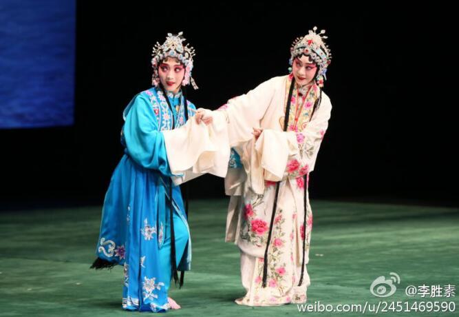京剧圈第一美人李胜素照片(最美京剧女演员李胜素剧照)