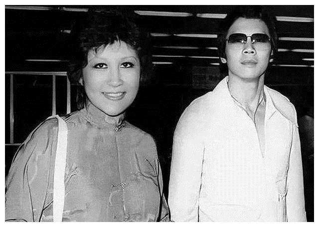 演员丁佩，李香凝的儿子和女儿(香港女演员丁佩)