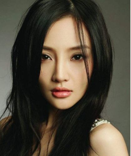 李小璐整容前后，贾乃亮现状(李小璐整过容吗?)