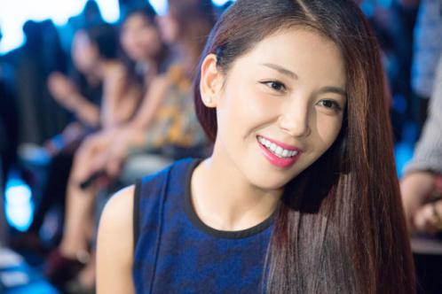 京城四少之一的秦奋他家干什么的(与秦奋齐名的魔都四少)