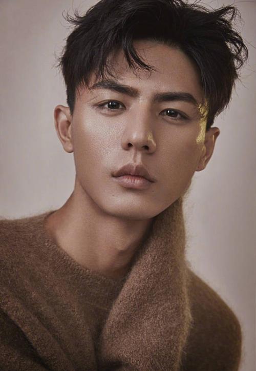 刘畅模特，吴子佳(刘雨昕模特)