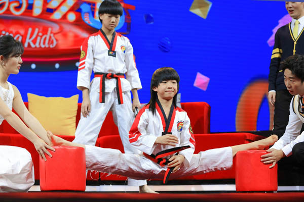 林秋楠为什么不是黑带？林秋楠的女朋友叫什(林秋楠现在是黑带几段 17岁)