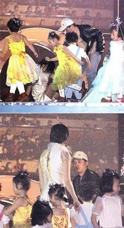 赵薇被泼事件，刘芸第三者05年(赵薇被泼事件图片)