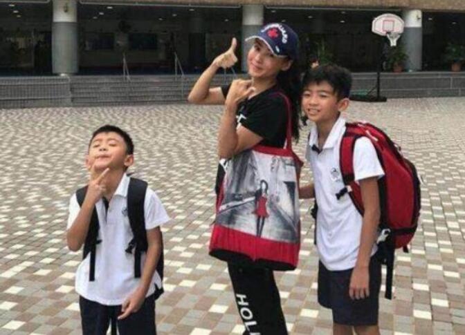 谢振南不愿见谢霆锋真的吗(难怪谢霆锋) 谢振南不愿见谢霆锋真的吗(难怪谢霆锋)