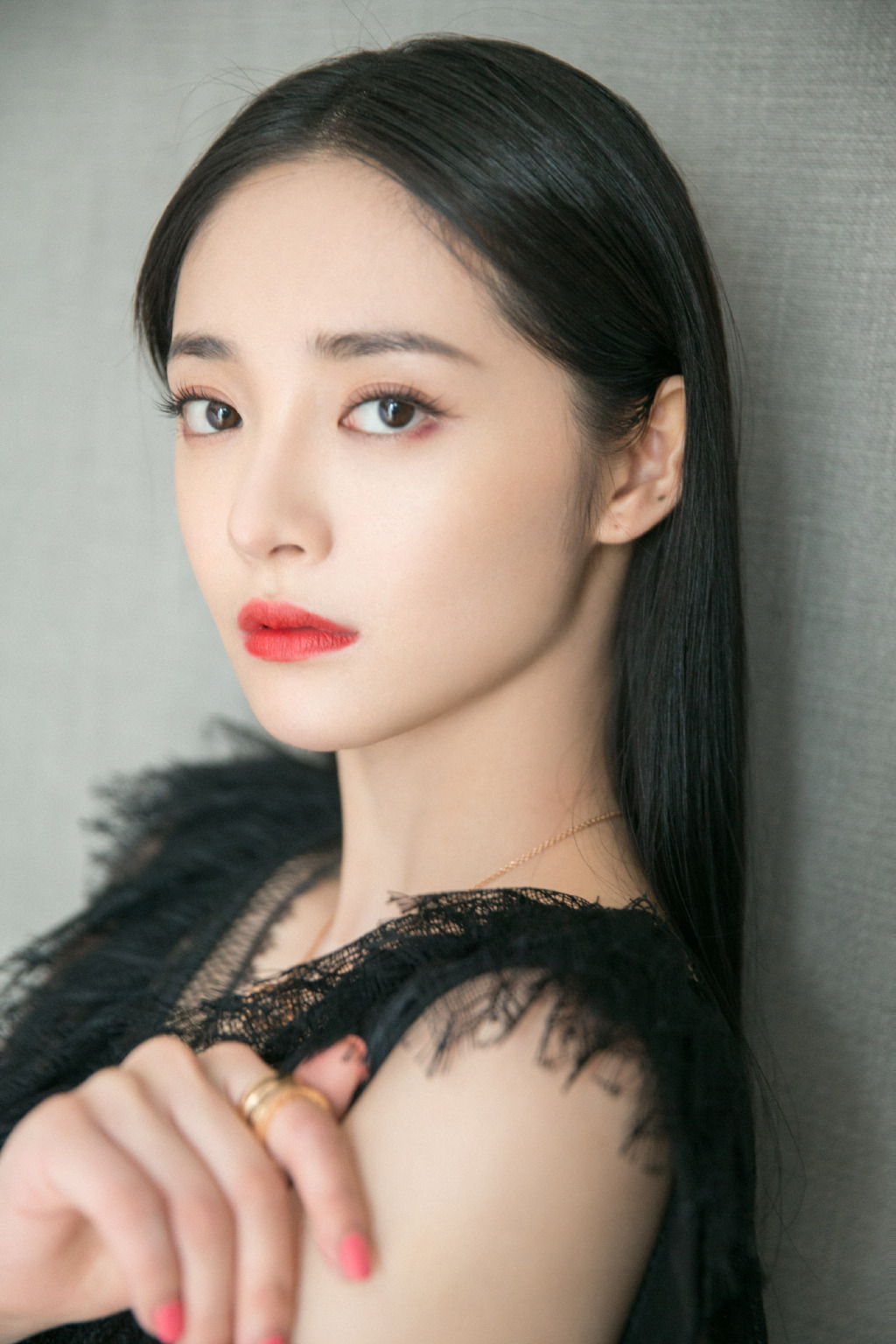 周洁琼为什么叫昂昂、天使、周撩撩、石佛？