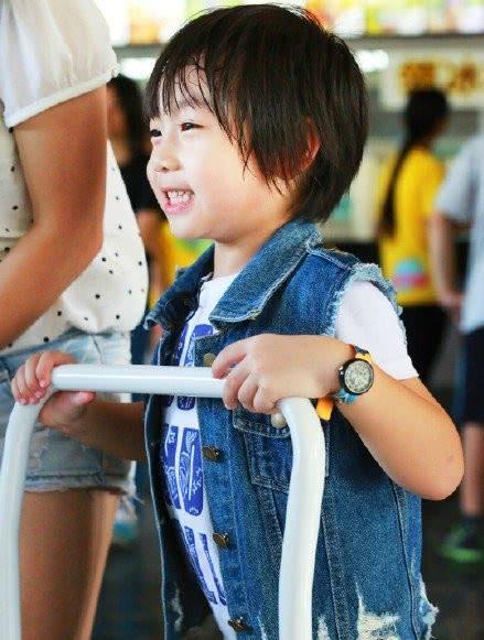 kimi小小志图片，小小志长大图(小小志kimi2019照片)