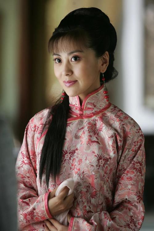 桑叶红，桑叶红的个人资料(桑红叶简介)