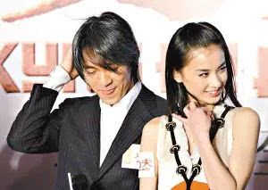 黄圣依大尺度，王李丹妮