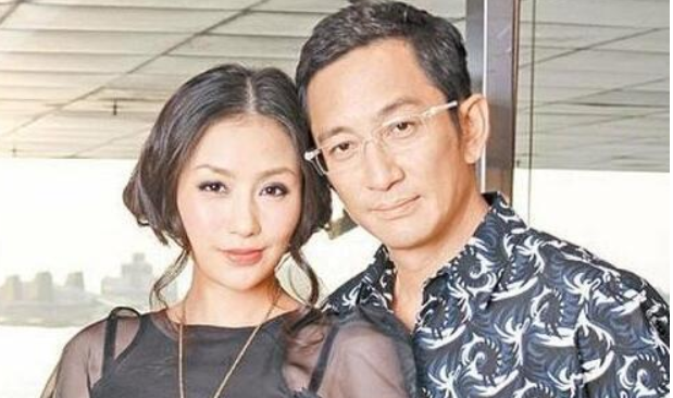 吴启华石洋子离婚，吴启华老婆个人(吴启华和石洋子什么时候结的婚)