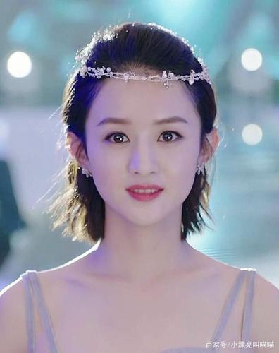 美女明星照片，最好看的女明星壁纸(超好看的女明星壁纸)