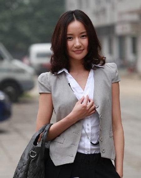 青瓷电视剧演员表,青瓷电视剧简介(青花瓷电视剧全部演员表)