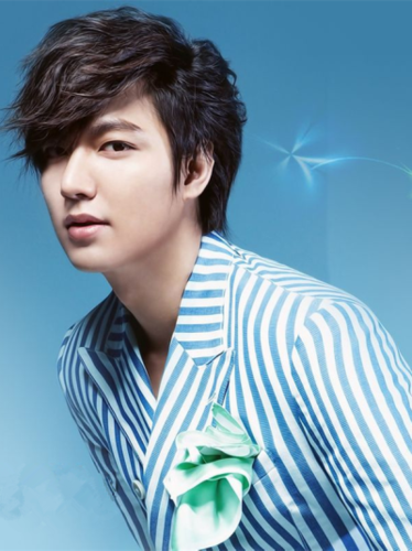 韩国电影明星，韩国老牌男明星(韩国经典男明星)