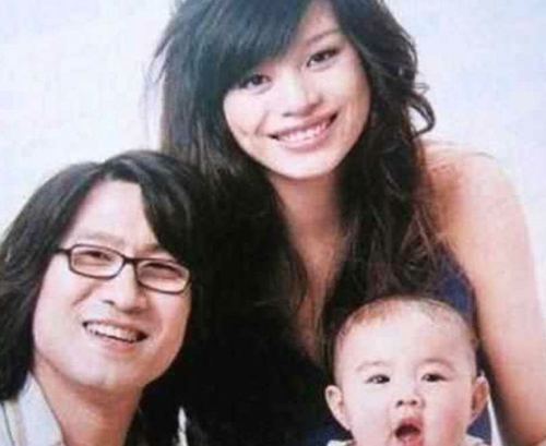 汪峰前妻齐丹，齐丹现在的老公是谁(汪峰前妻是谁:汪峰前妻齐丹合照)