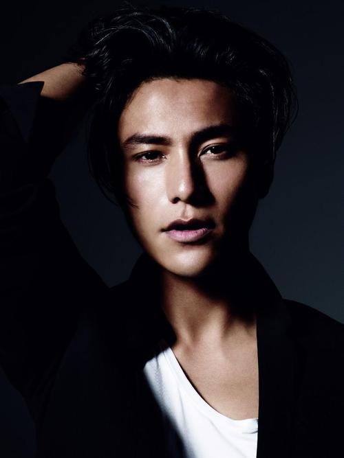 得抑郁症的明星,抑郁症其实是在保(哪个明星得抑郁症)