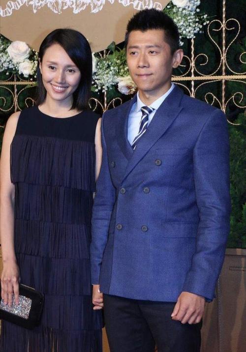 袁泉夏雨婚纱照,袁泉的情史(夏雨袁泉什么时候结的婚) 袁泉夏雨婚纱照,袁泉的情史(夏雨袁泉什么时候结的婚)