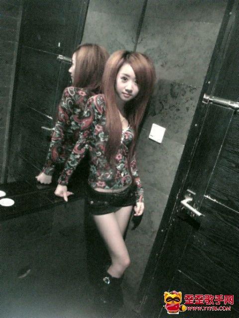 程琳是谁，17岁程琳唱过的歌曲大(程琳的歌声)