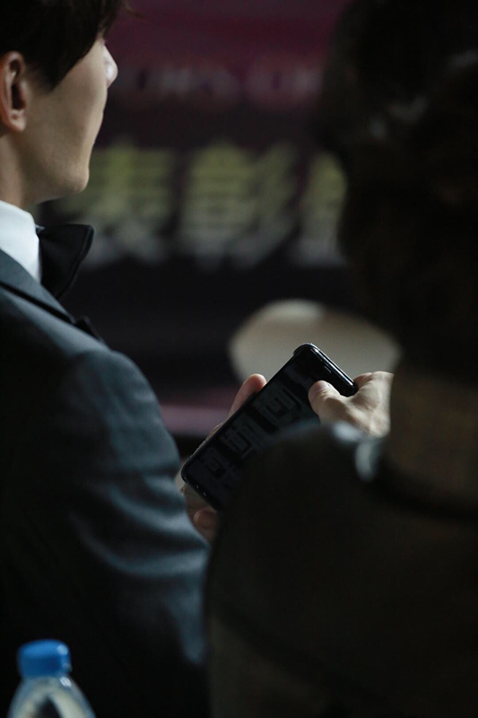 徐正溪手机聊天事件是怎么回事(深扒徐正溪)