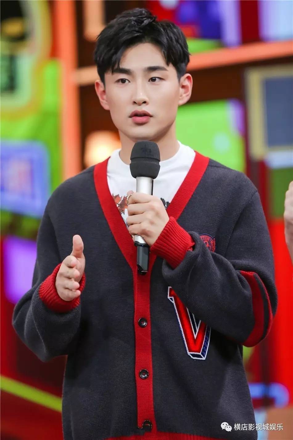 王彦霖为什么吃素?王彦霖的女朋友是谁 王彦霖为什么吃素?王彦霖的女朋友是谁