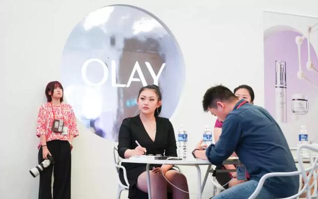 狠毒女孩Money是哪里人(恶毒女孩money) 狠毒女孩Money是哪里人(恶毒女孩money)