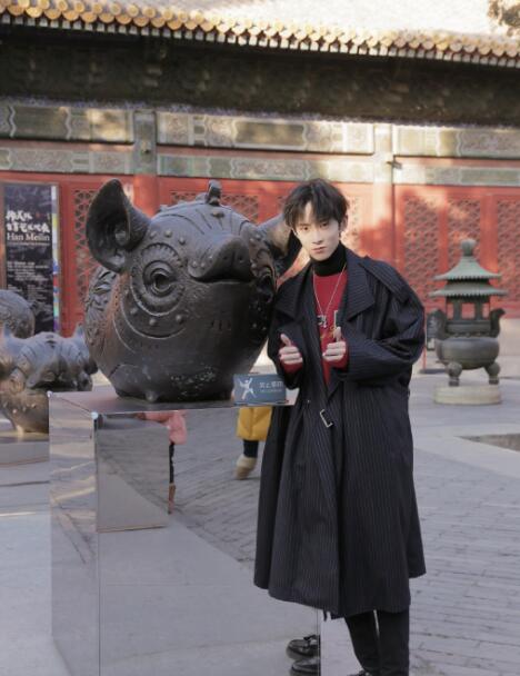 黄新淳喜欢什么类型的女生(黄新淳谈过恋爱吗) 黄新淳喜欢什么类型的女生(黄新淳谈过恋爱吗)