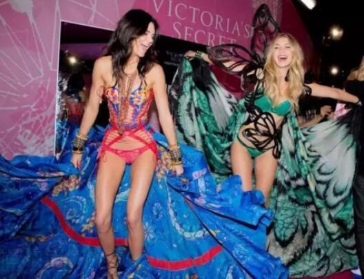 肯达尔·詹娜为什么叫肯豆(肯达尔·詹娜百科) 肯达尔·詹娜为什么叫肯豆(肯达尔·詹娜百科)