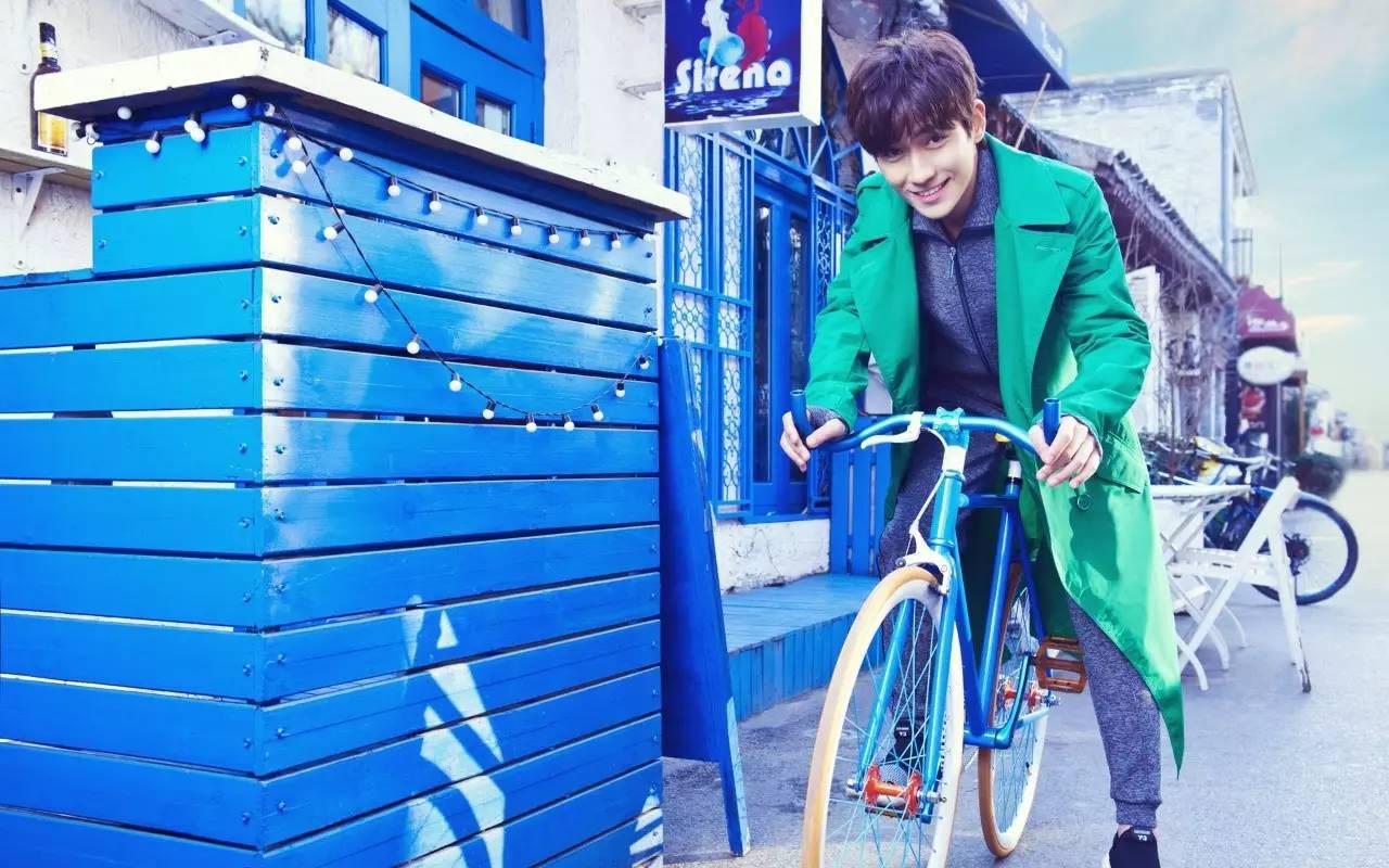 朱一龙的现实女朋友是宋轶还是杨蓉？他喜欢