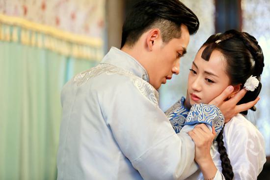 朱一龙的现实女朋友是宋轶还是杨蓉？他喜欢