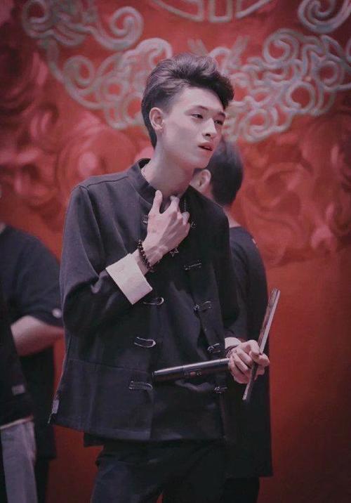 秦霄贤个人简介,秦霄贤微信二维码(秦霄贤个人信息大全) 秦霄贤个人简介,秦霄贤微信二维码(秦霄贤个人信息大全)