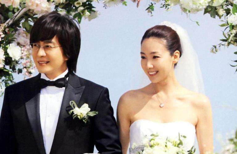 崔智友结婚,权相佑和崔智友谈过恋(权相佑觉得崔智友漂亮)