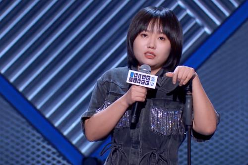 吴亦凡回应李雪琴，关晓彤演技(李雪琴怎么火起来的和吴亦凡什么关系)