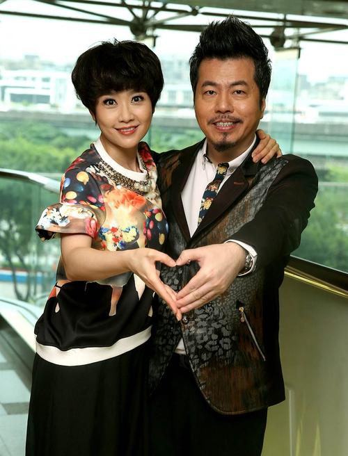 黄国伦寇乃馨,常立欣为什么甩寇乃(寇乃馨 黄国伦)