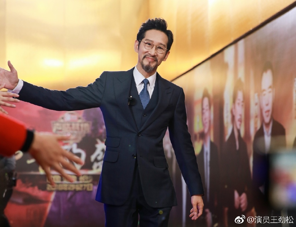 王源王劲松是父子吗(王源王劲松参加了同一个节目)