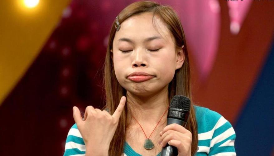 凤姐现在的照片，小凤姐照片(现在的凤姐图片)