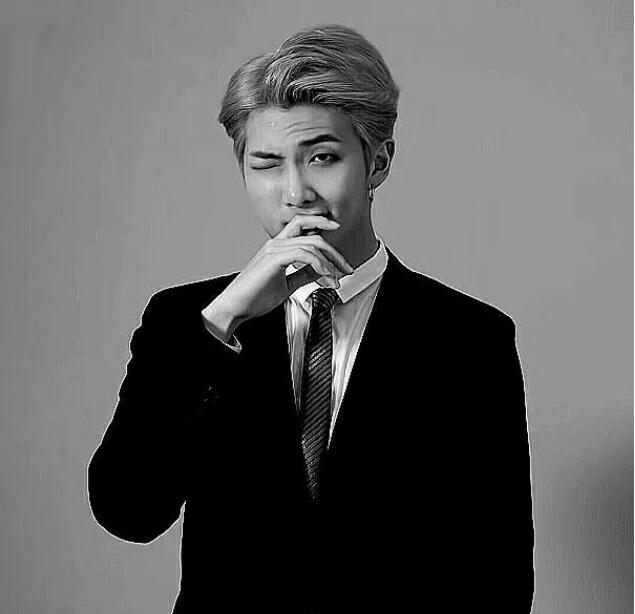 金南俊为什么叫RM、别称？金南俊好丑她爸