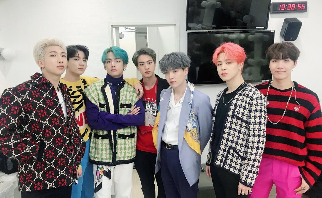 金南俊为什么叫RM、别称？金南俊好丑她爸