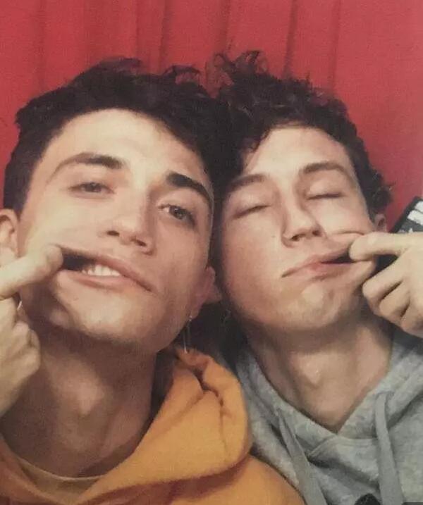 特洛耶.希文是攻还是受(特洛耶·希文) 特洛耶.希文是攻还是受(特洛耶·希文)