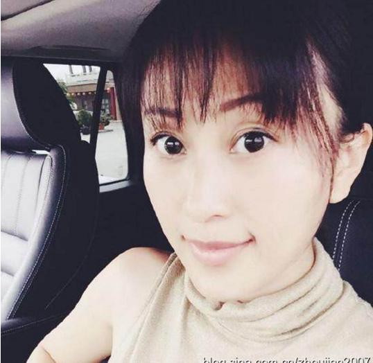 杨子的前妻是哪个陶虹？黄圣依是小三插足杨(杨子的前妻陶虹评价黄圣依)