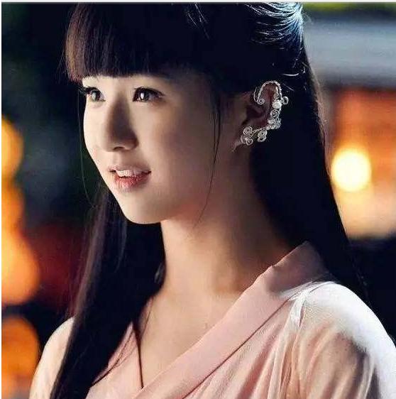 小彩旗和杨丽萍闹翻了真相(小彩旗为什么被杨丽萍放弃了)