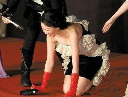 女星走红毯斗艳太凶(胸)猛 女星走红毯斗艳太凶(胸)猛