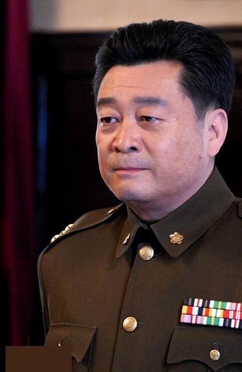 陈逸恒,奔腾年代演员表(陈逸恒领衔主演)