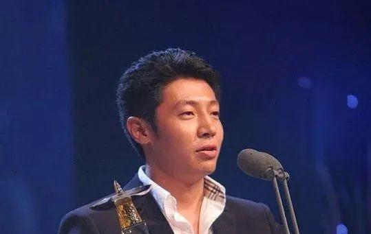 撒贝宁为什么被央视解雇了,撒贝宁(被央视辞退后撒贝宁的新身份叫醒)