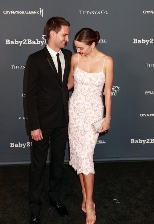 米兰达可儿老公,米兰达可儿和埃文(米兰达可儿和埃文故事) 米兰达可儿老公,米兰达可儿和埃文(米兰达可儿和埃文故事)