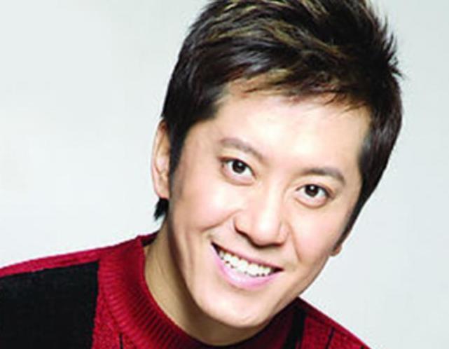 毛宁妻子，毛宁老婆照片(毛宁老婆照片曝光)